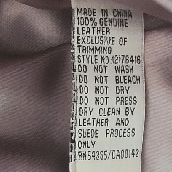 Peter Nygard Leather Crystal Snap Front Pewter Crop Jacket Sz 4 - Picture 8 of 13